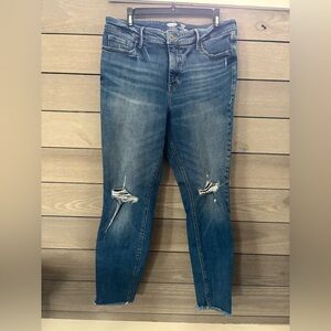Old Navy Rockstar Super Skinny High Rise Ankle Length Jeans with Knee Rips